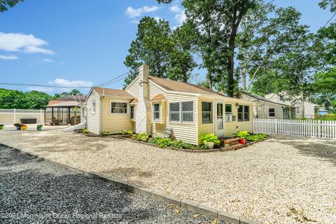 46 Liverpool Rd, Brick, NJ 08723 photo 3