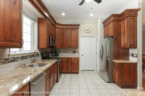37 Pine Valley Rd, Jackson, NJ 08527 photo 4