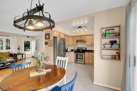 12 Kirk Ave, Ewing, NJ 08638 photo 18