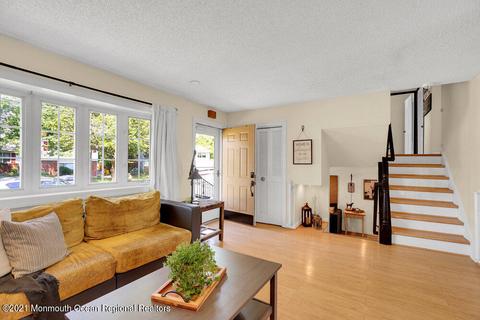 12 Kirk Ave, Ewing, NJ 08638 photo 4