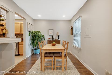 1602 Violet Ln, Jackson, NJ 08527 photo 4