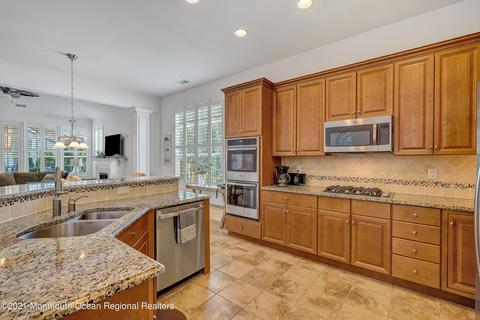 3 Brielle Ct, Waretown, NJ 08758 photo 10
