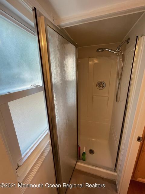 29 Willow St, Waretown, NJ 08758 photo 15