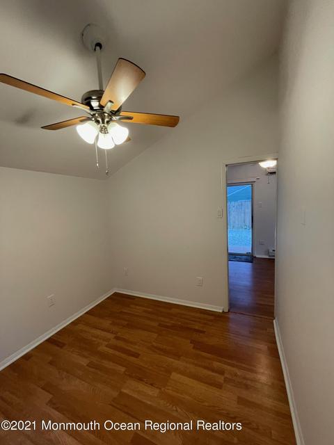 29 Willow St, Waretown, NJ 08758 photo 33