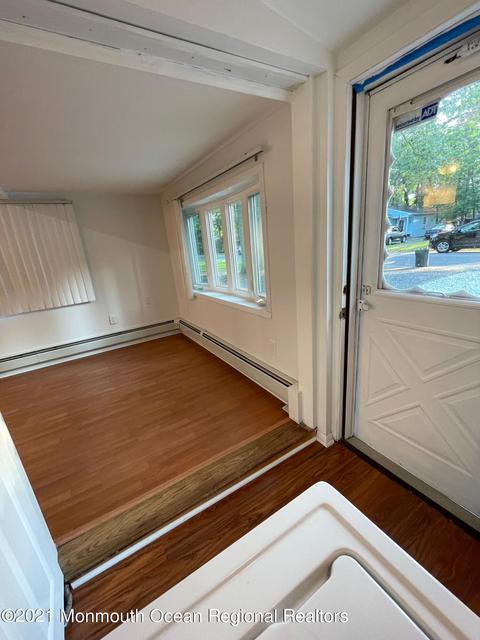 29 Willow St, Waretown, NJ 08758 photo 3