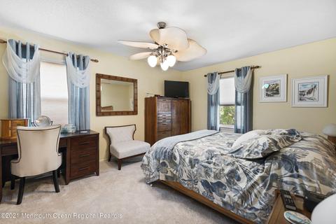 808 Constitution Dr, Brick, NJ 08724 photo 22