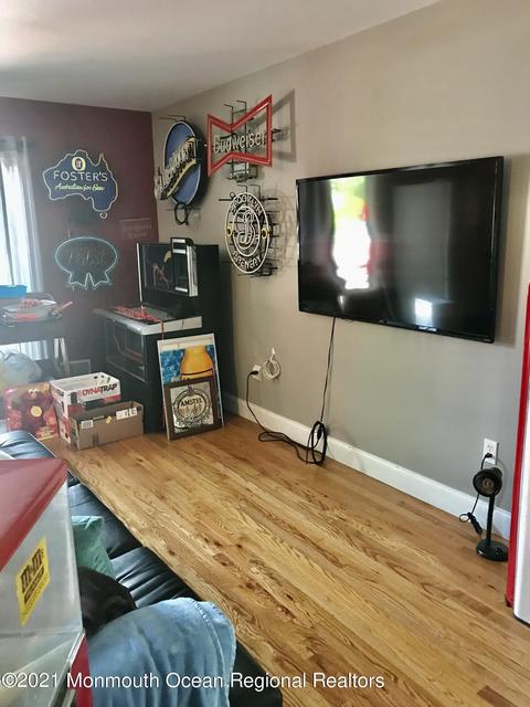 109 Walnut Dr, Brick, NJ 08724 photo 14