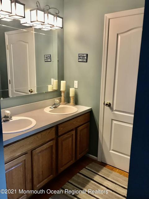109 Walnut Dr, Brick, NJ 08724 photo 29