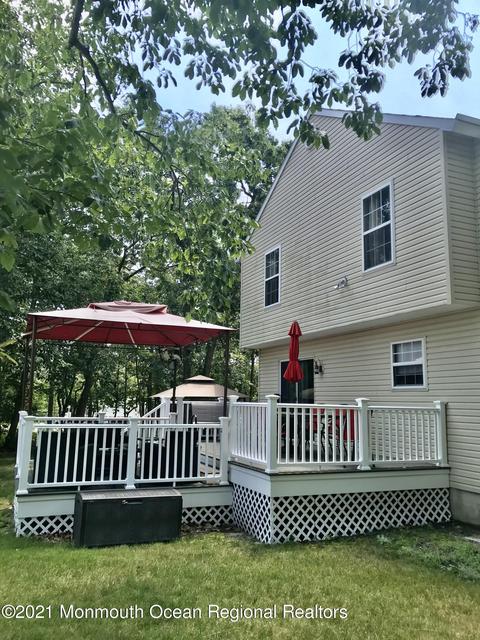 109 Walnut Dr, Brick, NJ 08724 photo 37