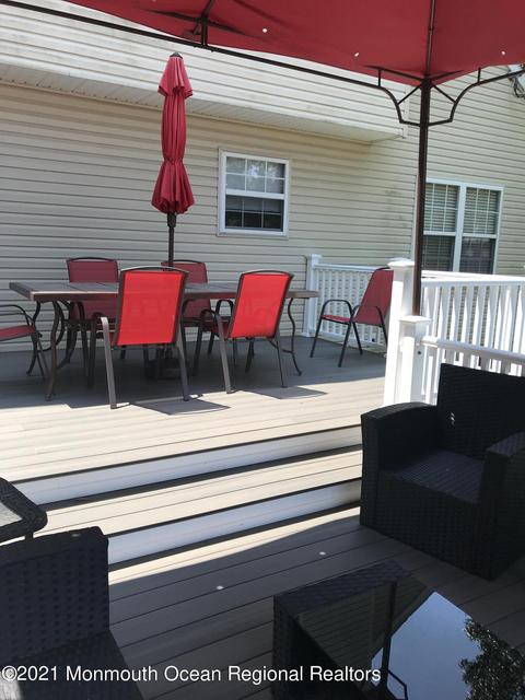 109 Walnut Dr, Brick, NJ 08724 photo 34