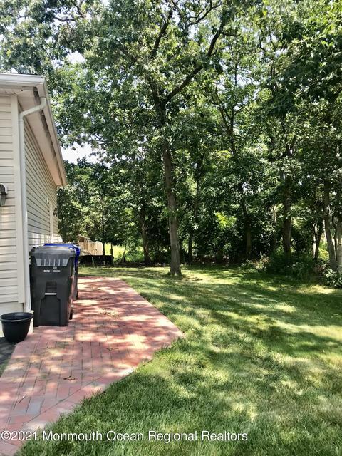 109 Walnut Dr, Brick, NJ 08724 photo 39