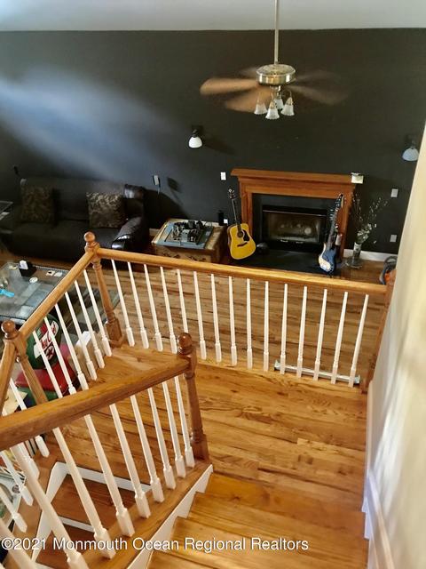 109 Walnut Dr, Brick, NJ 08724 photo 5