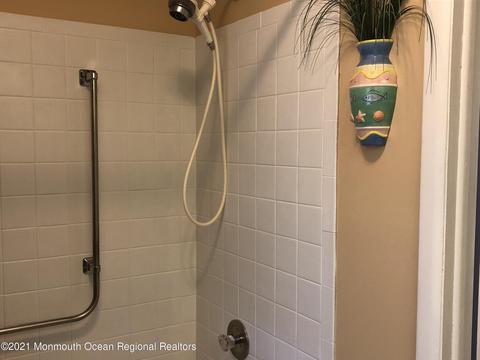 155 Blake Cir, Brick, NJ 08724 photo 18