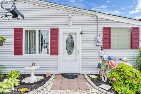 1203 Borealis Ct, Forked River, NJ 08731 photo 3