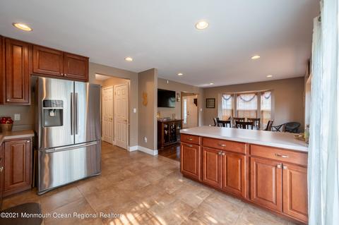 363 Brookfield Dr, Jackson, NJ 08527 photo 11