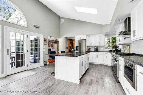1005 Forrest Rd, Brielle, NJ 08730 photo 9