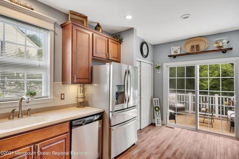 39 Brookfield Dr, Jackson, NJ 08527 photo 18