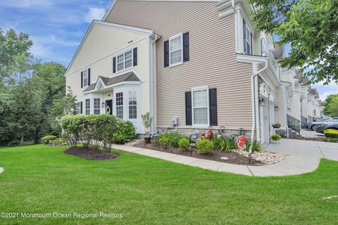 39 Brookfield Dr, Jackson, NJ 08527 photo 4