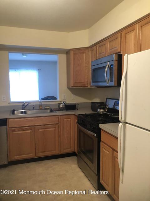 196 Brookfield Dr, Jackson, NJ 08527 photo 5