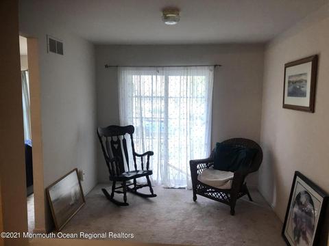 196 Brookfield Dr, Jackson, NJ 08527 photo 4