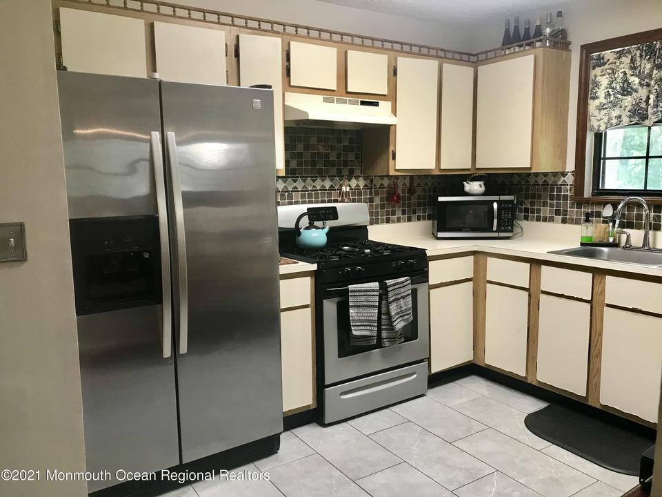  408 Wildflower Ct #408, Jackson, NJ 08527 photo 14