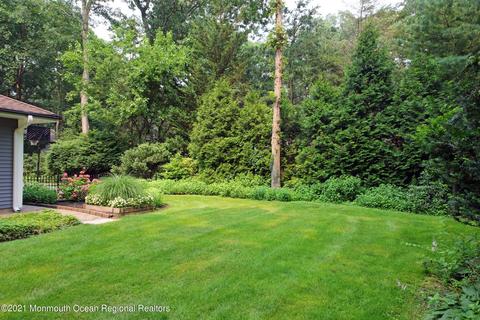 8 Conaskonk Dr, Ocean, NJ 07712 photo 37