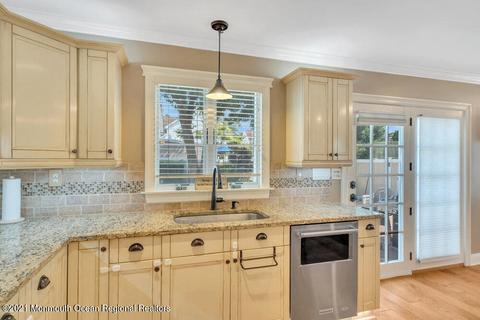 155 Broad St, Matawan, NJ 07747 photo 20
