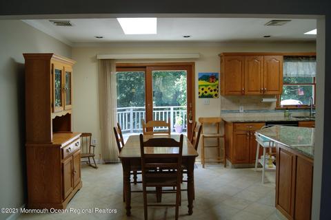 669 Millbrook Rd, Brick, NJ 08724 photo 23
