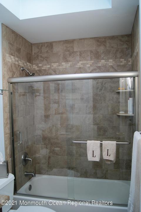669 Millbrook Rd, Brick, NJ 08724 photo 25
