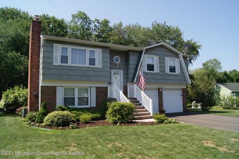 669 Millbrook Rd, Brick, NJ 08724 photo 5