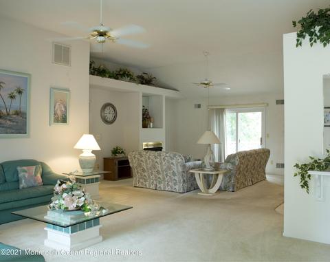 837 Windsor St, Forked River, NJ 08731 photo 2