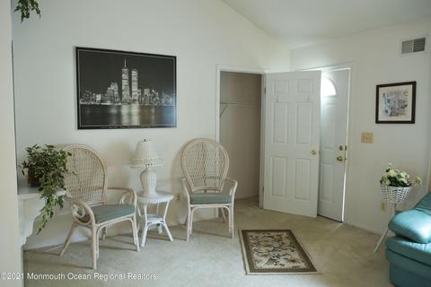 837 Windsor St, Forked River, NJ 08731 photo 3