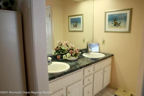 837 Windsor St, Forked River, NJ 08731 photo 9