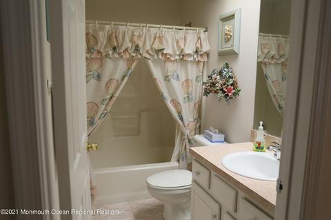 837 Windsor St, Forked River, NJ 08731 photo 6