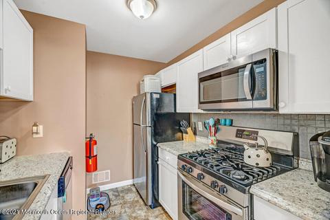 201 Daffodil Dr, Jackson, NJ 08527 photo 11