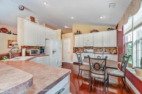 25 Balmoral Dr, Jackson, NJ 08527 photo 16