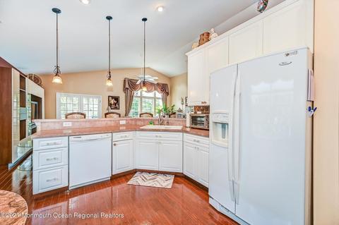 25 Balmoral Dr, Jackson, NJ 08527 photo 18