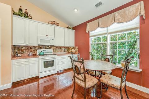 25 Balmoral Dr, Jackson, NJ 08527 photo 17