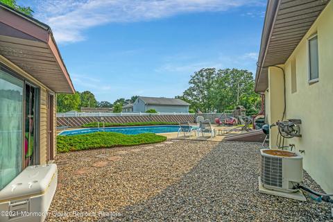 266 Huxley Dr, Brick, NJ 08723 photo 20