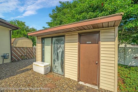 266 Huxley Dr, Brick, NJ 08723 photo 23