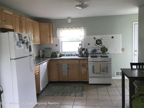 772 Pine Dr, Brick, NJ 08723 photo 8