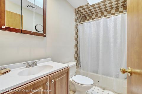 62 Dock Ave, Waretown, NJ 08758 photo 29