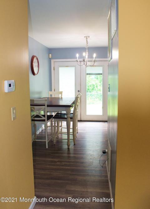 28 Lighthouse Dr, Waretown, NJ 08758 photo 4