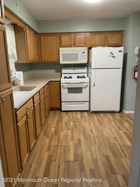400 Hulse Ave, Brick, NJ 08724 photo 5