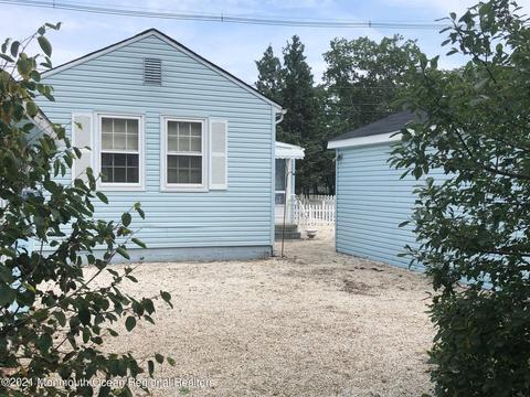463 Mantoloking Rd, Brick, NJ 08723 photo 3