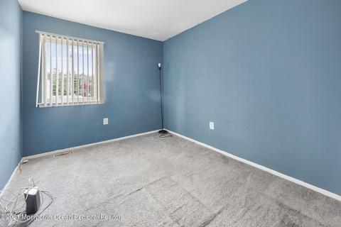 405 Central Blvd E, Brick, NJ 08724 photo 17