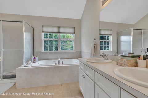 103 Picadilly Dr, Jackson, NJ 08527 photo 35