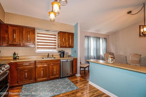 369 18th Ave, Brick, NJ 08724 photo 10