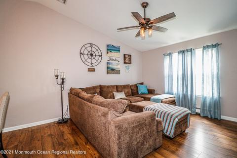 369 18th Ave, Brick, NJ 08724 photo 6