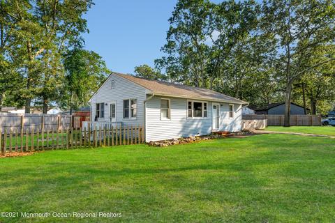 717 Pasadena Dr N, Forked River, NJ 08731 photo 2